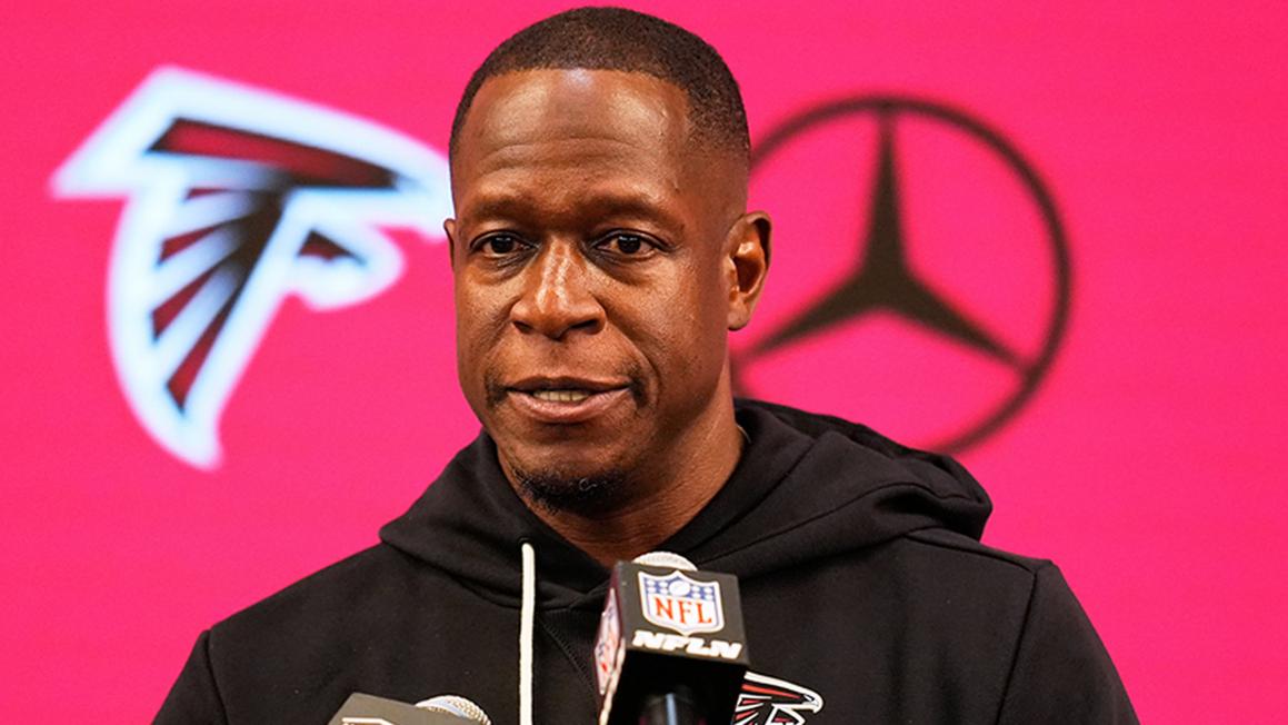 49ers Tuyển cựu HLV Raheem Morris của Atlanta Falcons làm Giám đốc Phòng ngự 1 18522944 020126 kgo ap raheem morris img