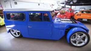 Triển lãm Ô tô Philadelphia: Custom Alley mang đến những chiếc xe cá nhân hóa 32 Triển lãm Ô tô Philadelphia: Custom Alley mang đến những chiếc xe cá nhân hóa