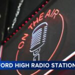 Đài phát thanh lịch sử của Trường Trung học Haverford vẫn tiếp tục phát sóng 9 Đài phát thanh lịch sử của Trường Trung học Haverford vẫn tiếp tục phát sóng