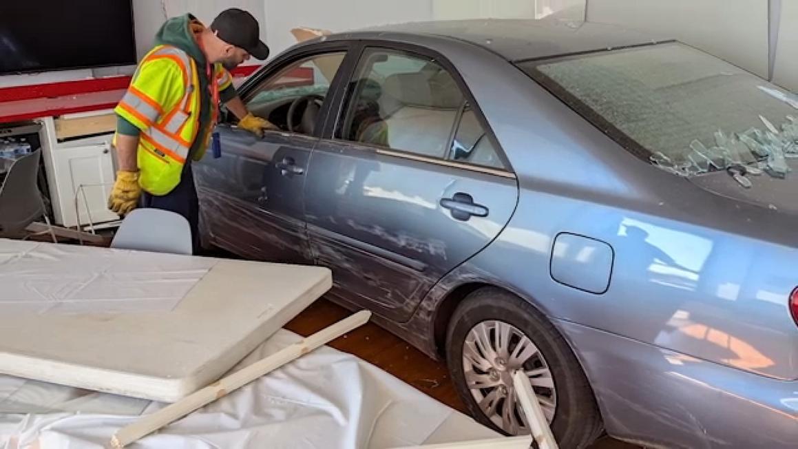 18542940 carvsbuildig sw houston