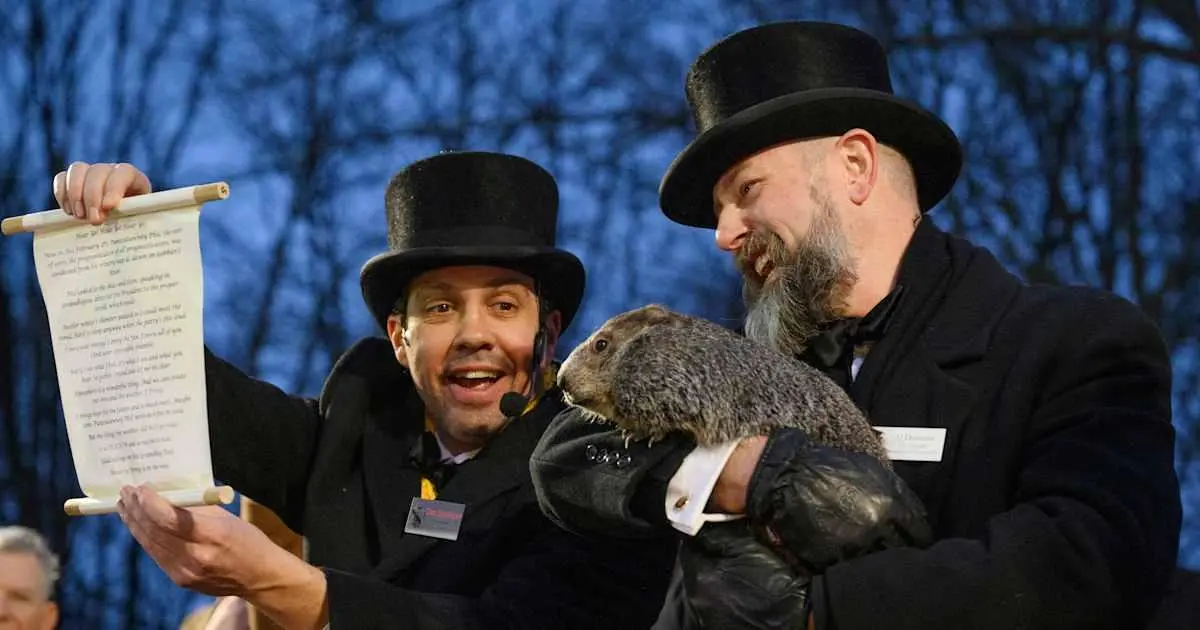 02-02-1887: Ngày Groundhog: Lần đầu tiên được tổ chức tại Mỹ