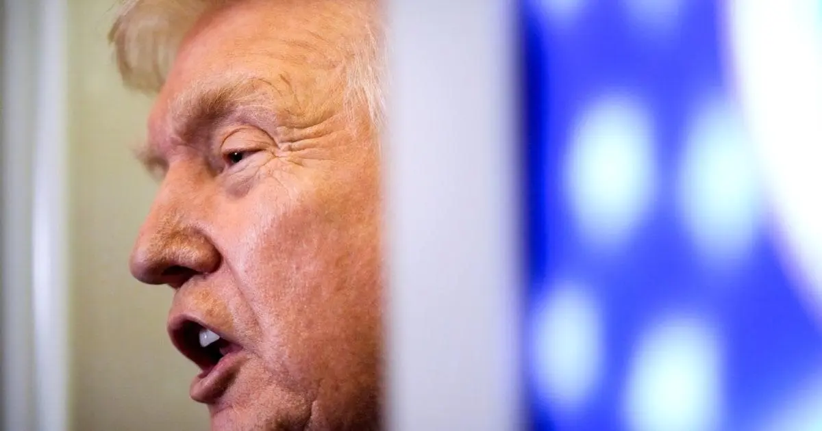Tổng Thống Trump Đối Mặt Với Sự Phản Ứng Ngày Càng Tăng Từ Đảng Cộng Hòa