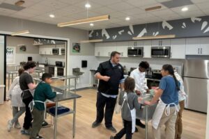 Học Viện Nấu Ăn Young Chefs Academy Đã Khai Trương Tại Tomball 2 Học Viện Nấu Ăn Young Chefs Academy Đã Khai Trương Tại Tomball