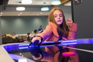 Trung Tâm Oscar Johnson Jr. Mới Mở Rộng Tiện Ích Giải Trí Cho Conroe