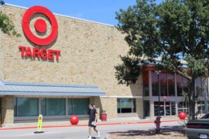 Target Chính Thức Mở Cửa Hàng Tại Dripping Springs
