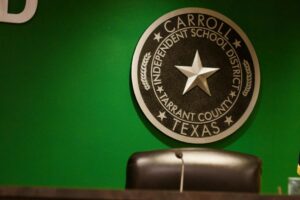Hội đồng Carroll ISD thông qua nghị quyết trả lương theo thời tiết và đơn xin miễn trừ TEA