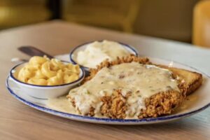 Nhà hàng Mia’s Table Khai Trương Ngày 2 Tháng 2 Tại Bellaire