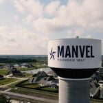 Manvel loại bỏ phí đăng ký báo động và thú cưng