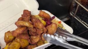 Nhà hàng Vùng Vịnh hy vọng Ca sĩ Bad Bunny ghé thăm trước màn trình diễn Super Bowl