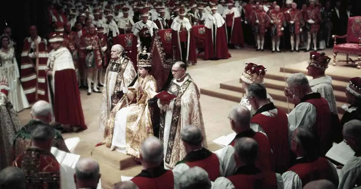 02-06-1952: Vua George VI qua đời, Công nương Elizabeth trở thành Nữ hoàng