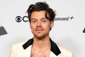 Tử vi ngày 1 tháng 2 năm 2026: Harry Styles, tránh bỏ lỡ cơ hội vì tự ti 12 Tử vi ngày 1 tháng 2 năm 2026: Harry Styles, tránh bỏ lỡ cơ hội vì tự ti