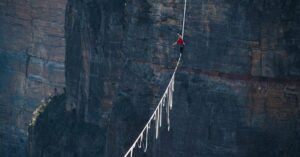 Apple sẽ phải cân bằng ra sao khi tiếp tục đẩy mạnh dịch vụ đăng ký?