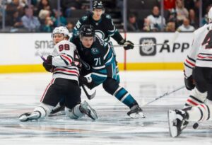 So sánh San Jose Sharks với Chicago Blackhawks không chỉ là Celebrini đấu Bedard