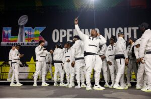 Đêm Khai Mạc Super Bowl 60: Sam Darnold Khen Ngợi 49ers, Seattle Tự Tin Tại Vùng Vịnh