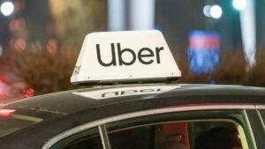 Uber Bổ Nhiệm Giám Đốc Tài Chính Mới, Tăng Tốc Kế Hoạch Xe Tự Lái