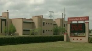 Trường Trung học Crosby gia nhập “District of Doom” khét tiếng tại Houston