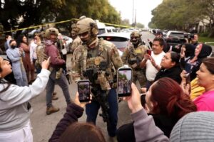 Vị công tố viên tại nơi đăng cai Super Bowl LX mất ngủ vì ICE