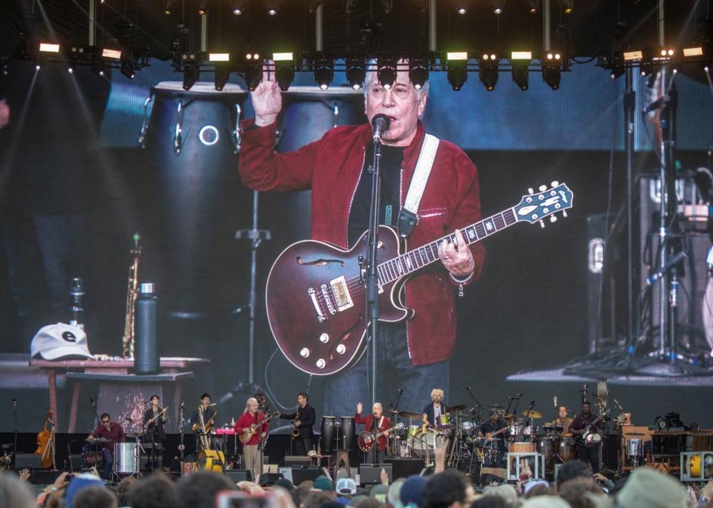 Huyền thoại nhạc rock Paul Simon trở lại sân khấu sau khi giải nghệ 1 SJM L OSL3 0811 4