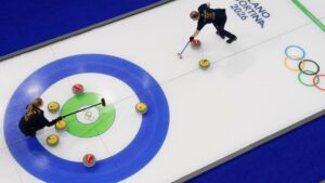 Trận đấu curling đầu tiên tại Thế vận hội Mùa đông 2026 bị gián đoạn do mất điện