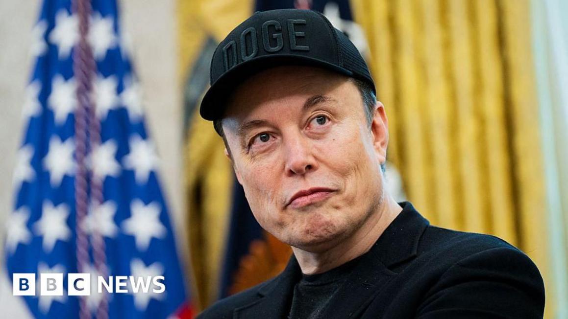 Tập tin Epstein được giải mật: Nhiều nhân vật nổi tiếng bị nêu tên 1 c1d2a350 0129 11f1 9f22 c9b288f3a22b