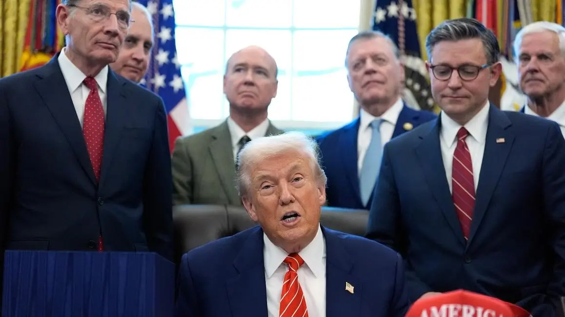 Tổng Thống Trump tiếp tục khẳng định chính phủ liên bang nên can thiệp vào bầu cử tiểu bang