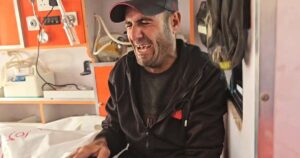 Cha đau lòng vì hai con gái thiệt mạng trong vụ tấn công bằng tên lửa của Israel tại Gaza