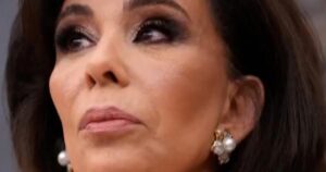 Jeanine Pirro đối mặt chỉ trích sau phát biểu về súng đạn ở D.C.