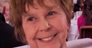 Cảnh sát trưởng Quận Pima hay tin về lá thư đòi tiền chuộc của Nancy Guthrie