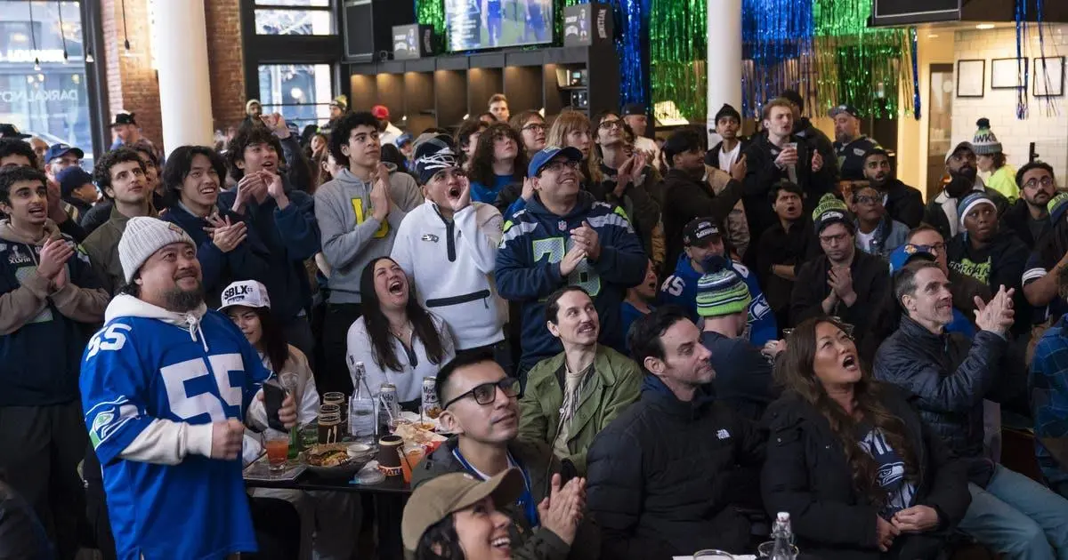 Bao nhiêu nhân viên Seattle sẽ nghỉ việc vì &#8216;cúm Super Bowl&#8217; vào thứ Hai?