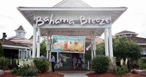 Bahama Breeze Đóng Cửa: Darden Sẽ Đóng Cửa 14 Địa Điểm, Chuyển Đổi 14 Địa Điểm Khác Sang Thương Hiệu Khác