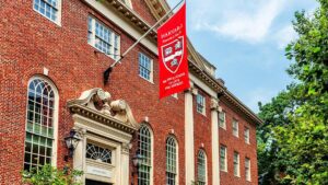 Harvard giảm mạnh điểm A sau nỗ lực chống gian lận điểm