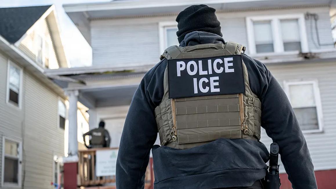 ice agent house snow portland mayor