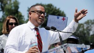 Minnesota Lộ Vụ Gian Lận Lớn, Tổng Chưởng Lý Keith Ellison Bị Đặt Dưới Kính Hiển Vi 32 Minnesota Lộ Vụ Gian Lận Lớn, Tổng Chưởng Lý Keith Ellison Bị Đặt Dưới Kính Hiển Vi