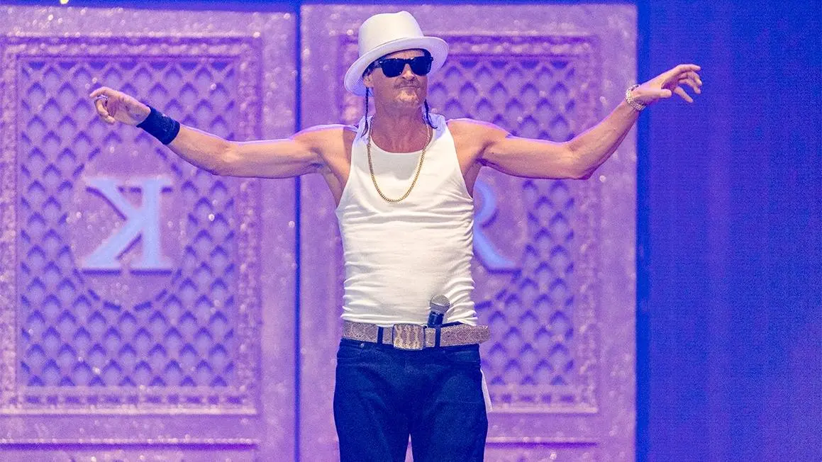 Chương trình thay thế Super Bowl của Turning Point USA nhận được lời khen