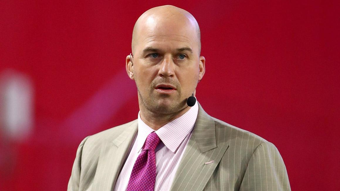 matt hasselbeck looks on jets cardinals