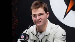 Drake Maye của Patriots chia sẻ quan điểm về hôn nhân trước Super Bowl LX