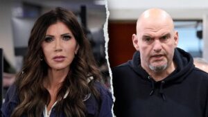 Thượng nghị sĩ Fetterman thừa nhận việc đóng cửa chính phủ không thể ngăn chặn hoạt động của ICE 27 Thượng nghị sĩ Fetterman thừa nhận việc đóng cửa chính phủ không thể ngăn chặn hoạt động của ICE