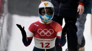 Vận động viên trượt băng nghệ thuật Mỹ tố cáo Canada thao túng vòng loại Olympic