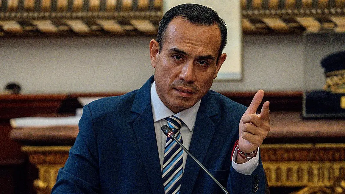 Peru chao với tổng thống thứ 7 trong 10 năm vì bê bối ‘Chifagate’
