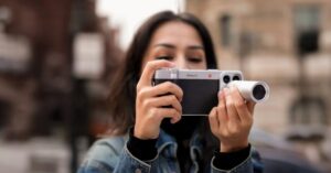 Dự án Kickstarter biến iPhone thành máy ảnh cổ điển với các phụ kiện mô-đun