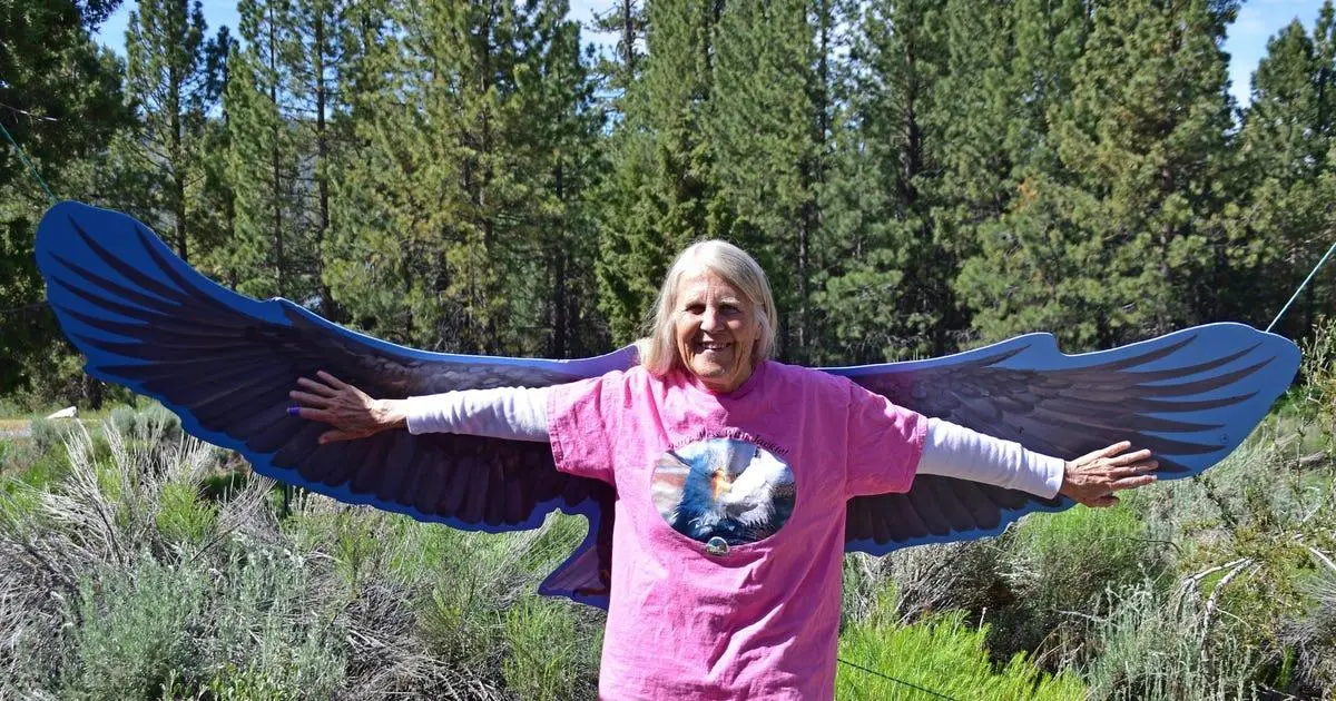 Nhà hoạt động bảo tồn thiên nhiên Big Bear và người phát ngôn của Eagle Cam, Sandy Steers, qua đời