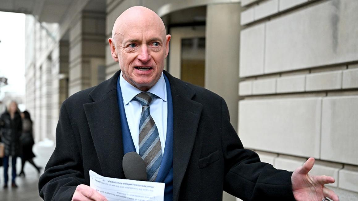 senator mark kelly court dc