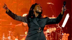 Ca sĩ nhạc Đồng quê Shaboozey đáp trả chỉ trích sau bài phát biểu ở Lễ trao giải Grammy