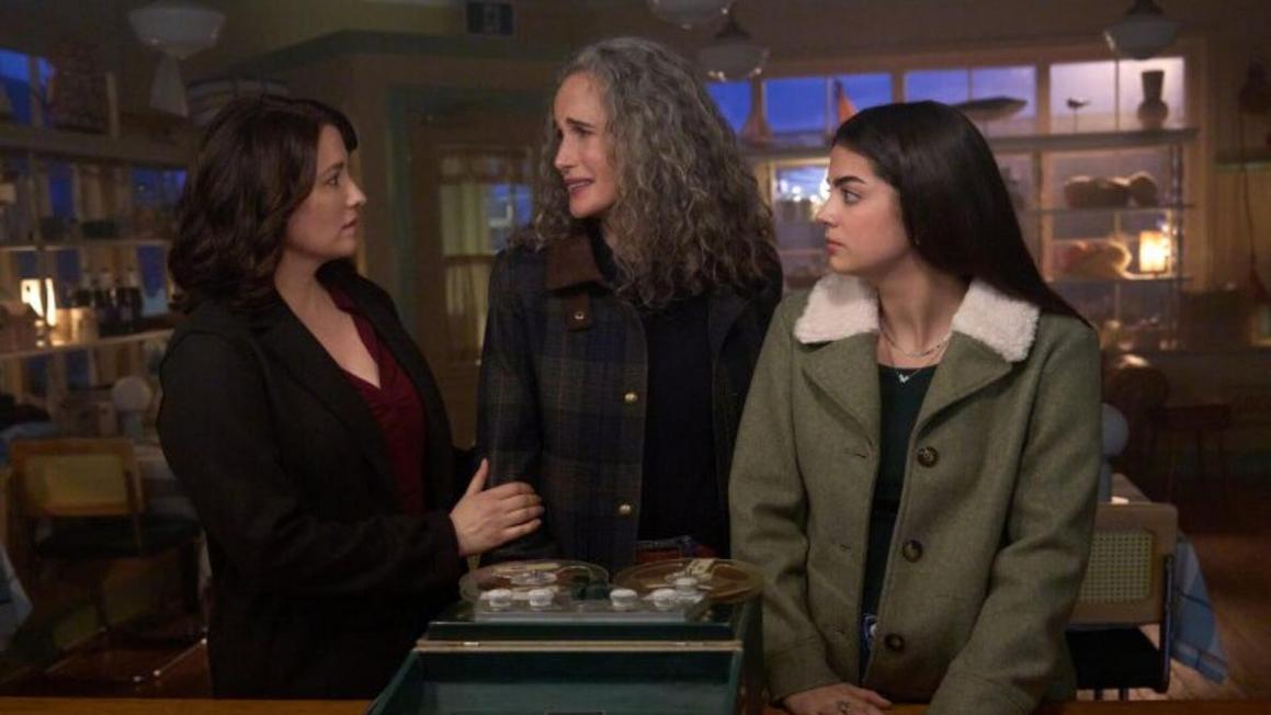 Mọi mùa của series Hallmark đình đám này giờ đã có trên Netflix 1 the way home season 3