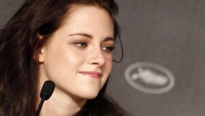 Nữ diễn viên Kristen Stewart mua lại Rạp hát Highland mang tính biểu tượng