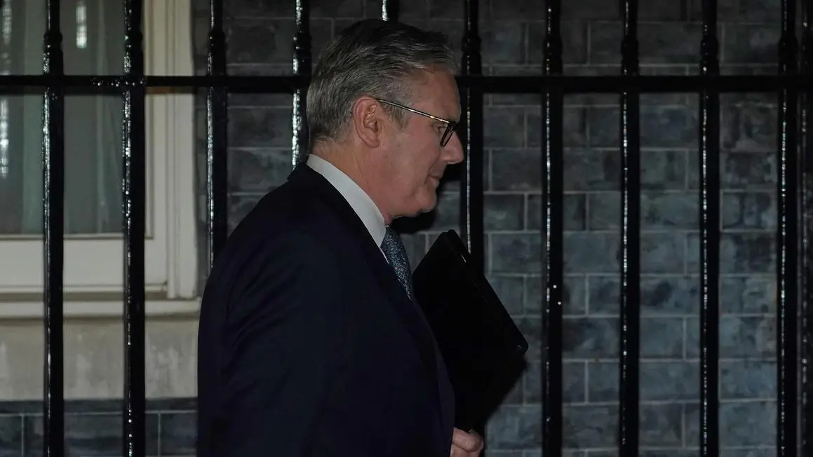 Vụ Bổ Nhiệm Gần Như Khiến Thủ Tướng Anh Mất Chức