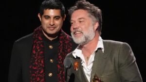 Trung Quốc chỉ trích giải Grammy trao cho Đạt Lai Lạt Ma