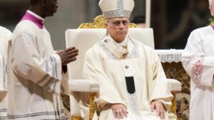 Giáo Hoàng Leo XIV đối mặt khủng hoảng vì nhóm Công giáo truyền thống dự định tấn phong giám mục mà không xin phép 32 Giáo Hoàng Leo XIV đối mặt khủng hoảng vì nhóm Công giáo truyền thống dự định tấn phong giám mục mà không xin phép