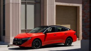 Nissan Sentra và Toyota Corolla 2026: So sánh sedan giá cả phải chăng