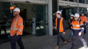 Ngân hàng Trung ương Úc Tăng Lãi Suất Cơ Bản Lên 3.85% Sau 3 Lần Cắt Giảm